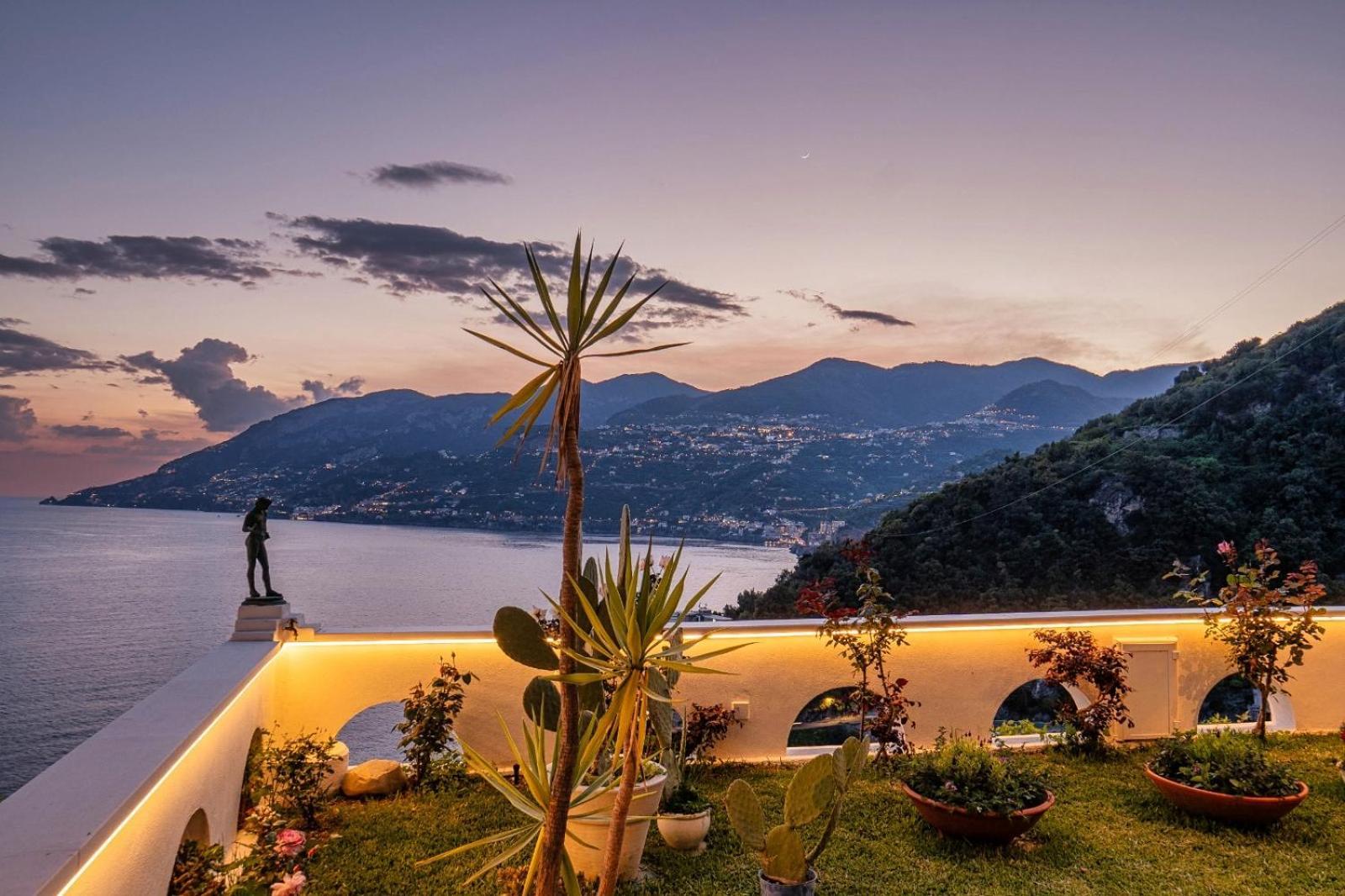 Villa Costanza Amalfi Coast Maiori Exterior photo